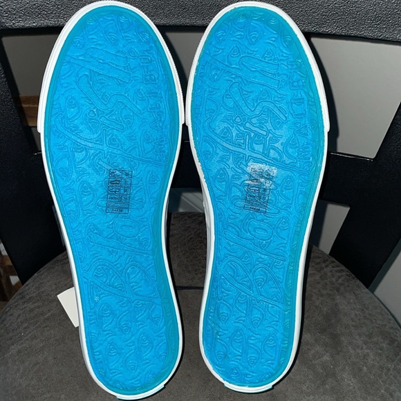 NWT MADDOX SKYHD BLOWFISH SNEAKERS - Picture 6 of 8